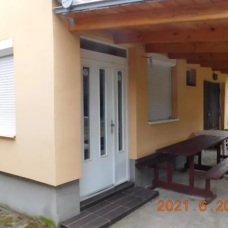 Dom wakacyjny Lima Haz Balatonmáriafürdő